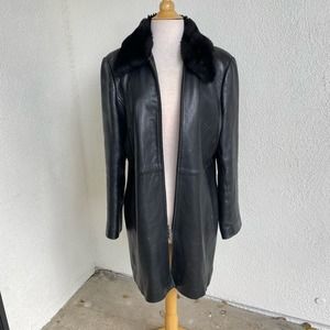 Vintage 90s Black Long Coat with Optional Faux Fur Collar by Jones New York